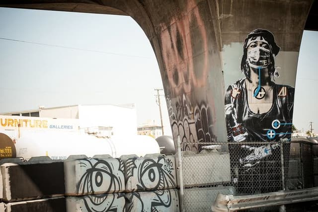  by eddie colla, Hugh Leeman in San Francisco