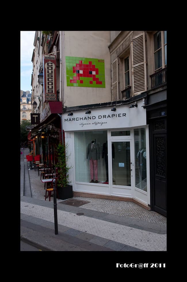  by Space Invaders in Paris