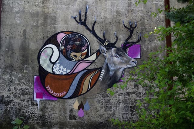  by Goddog in Avignon