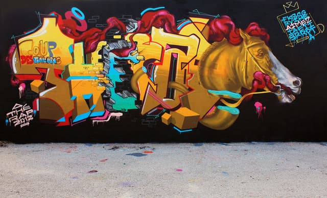  by John Kviar in Toulon