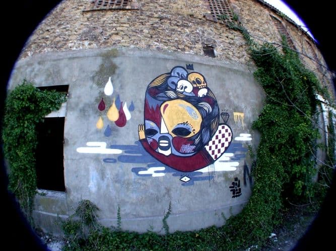  by Goddog in Avignon