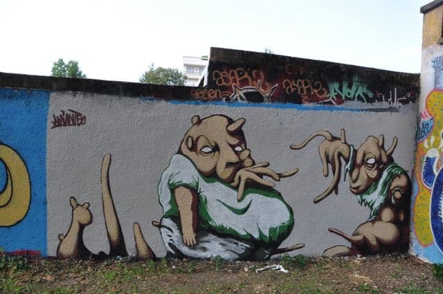  by Amiante in Lyon