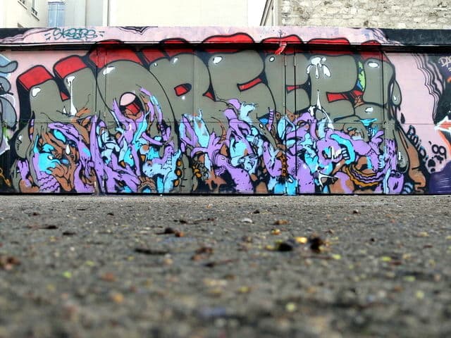  by horfe in Paris