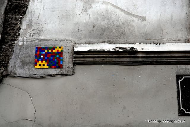  by Space Invaders in Paris